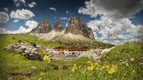 Passo Sella Dolomiti Mountain Resort Selva Di Val Gardena